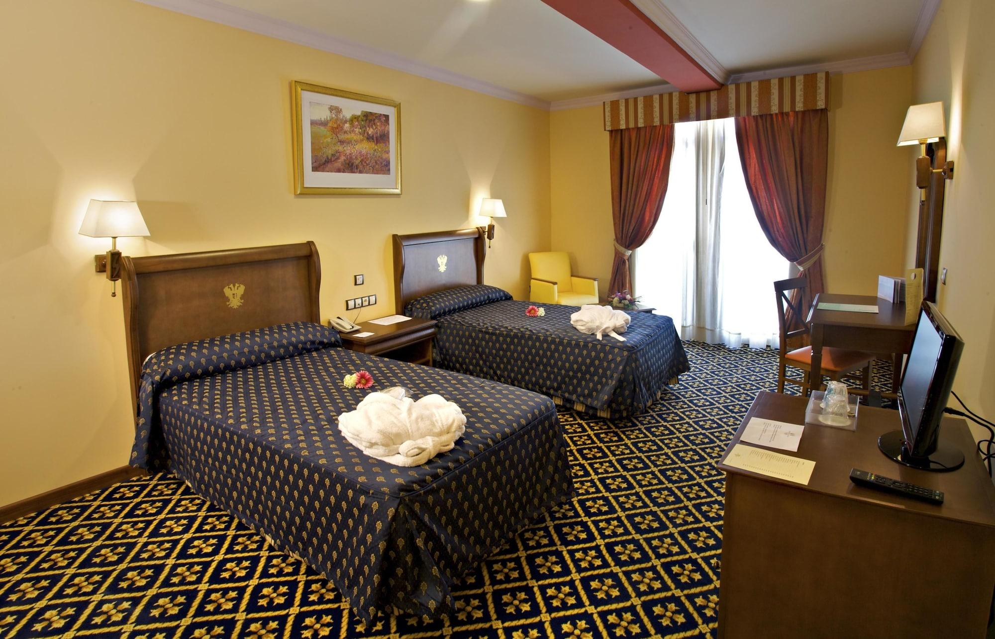 Agora Juan De Austria Hotel Madrid Room photo